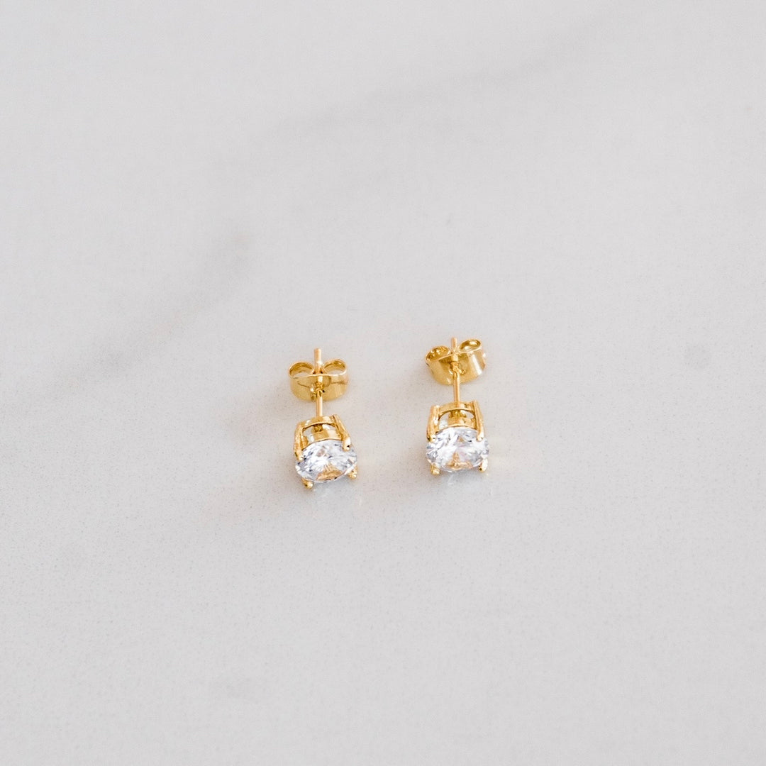 Solitaire Round Stud Earrings - Yellow Gold (Pair)