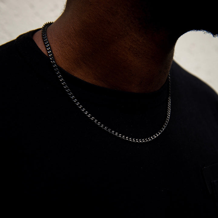 Model Wearing Cuban Link Chain - Black (5mm)