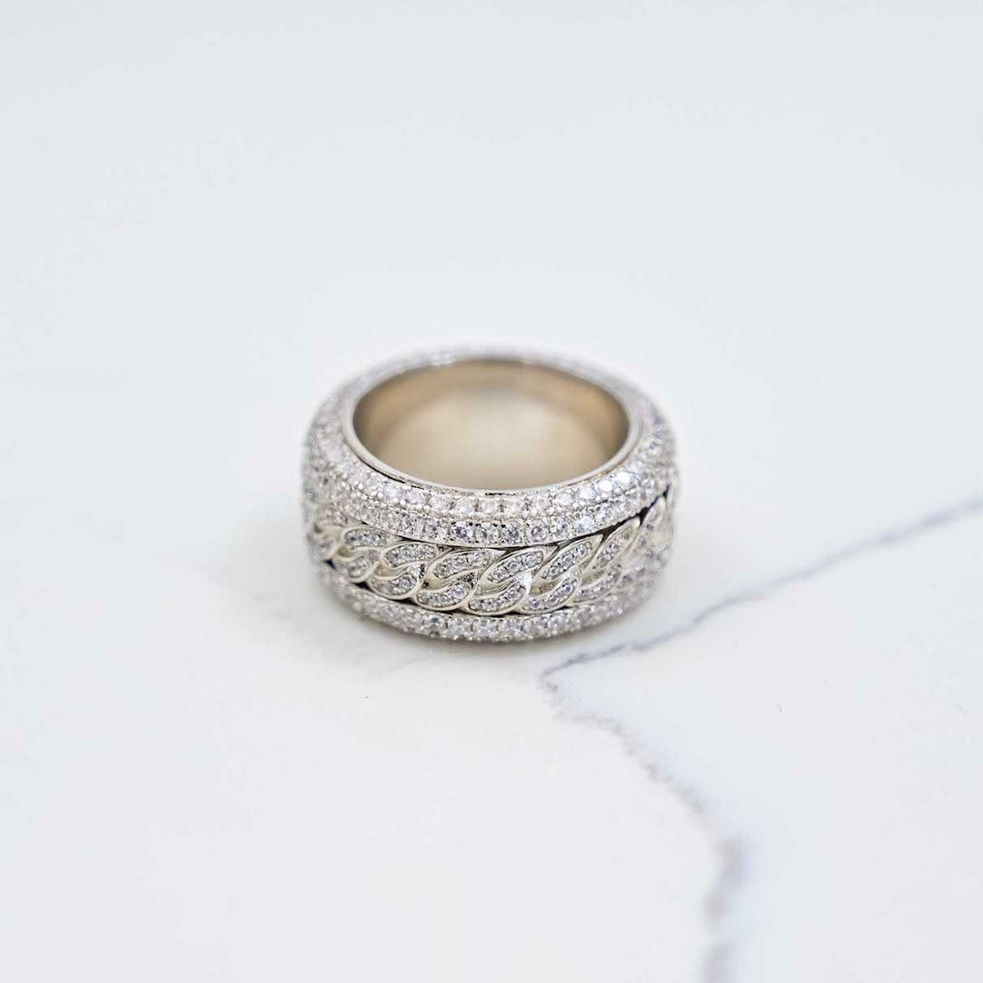 Iced Band Rotatable Curb Ring - White Gold on White Marble