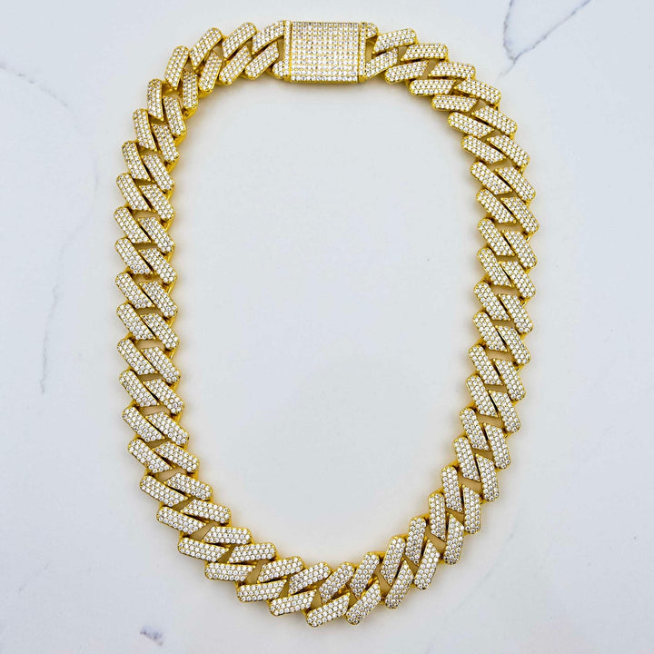 Iced Prong Link - Yellow Gold (20mm) on White Marble