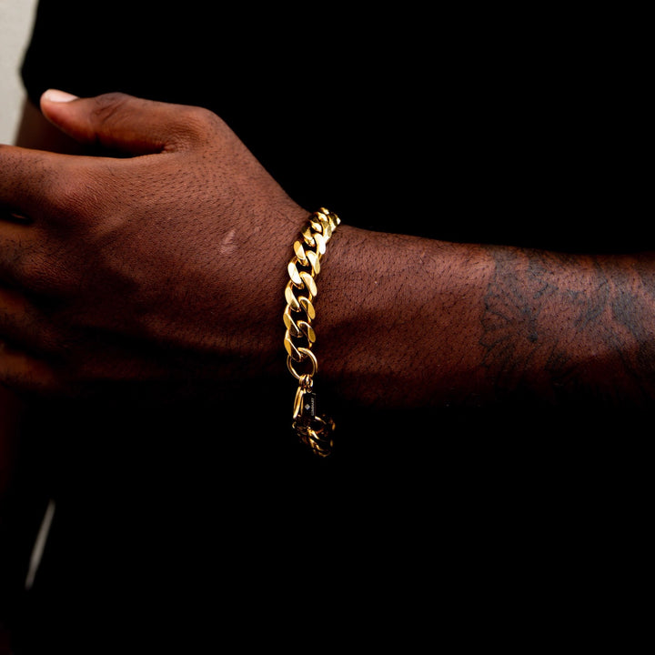 Model Wears The Miami Cuban Bracelet - Gold (11mm)