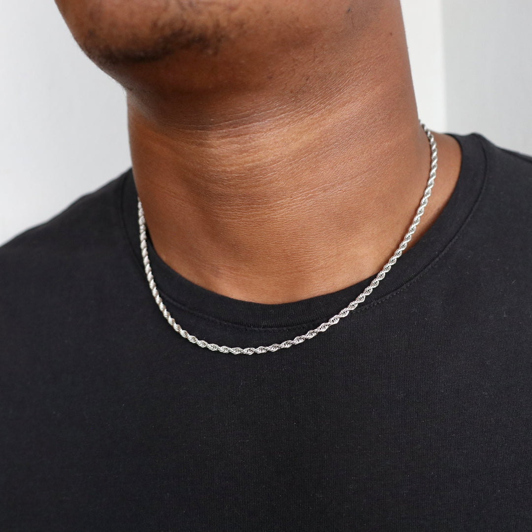 Model Wears The Rope Chain - Silver (3mm) - 45cm