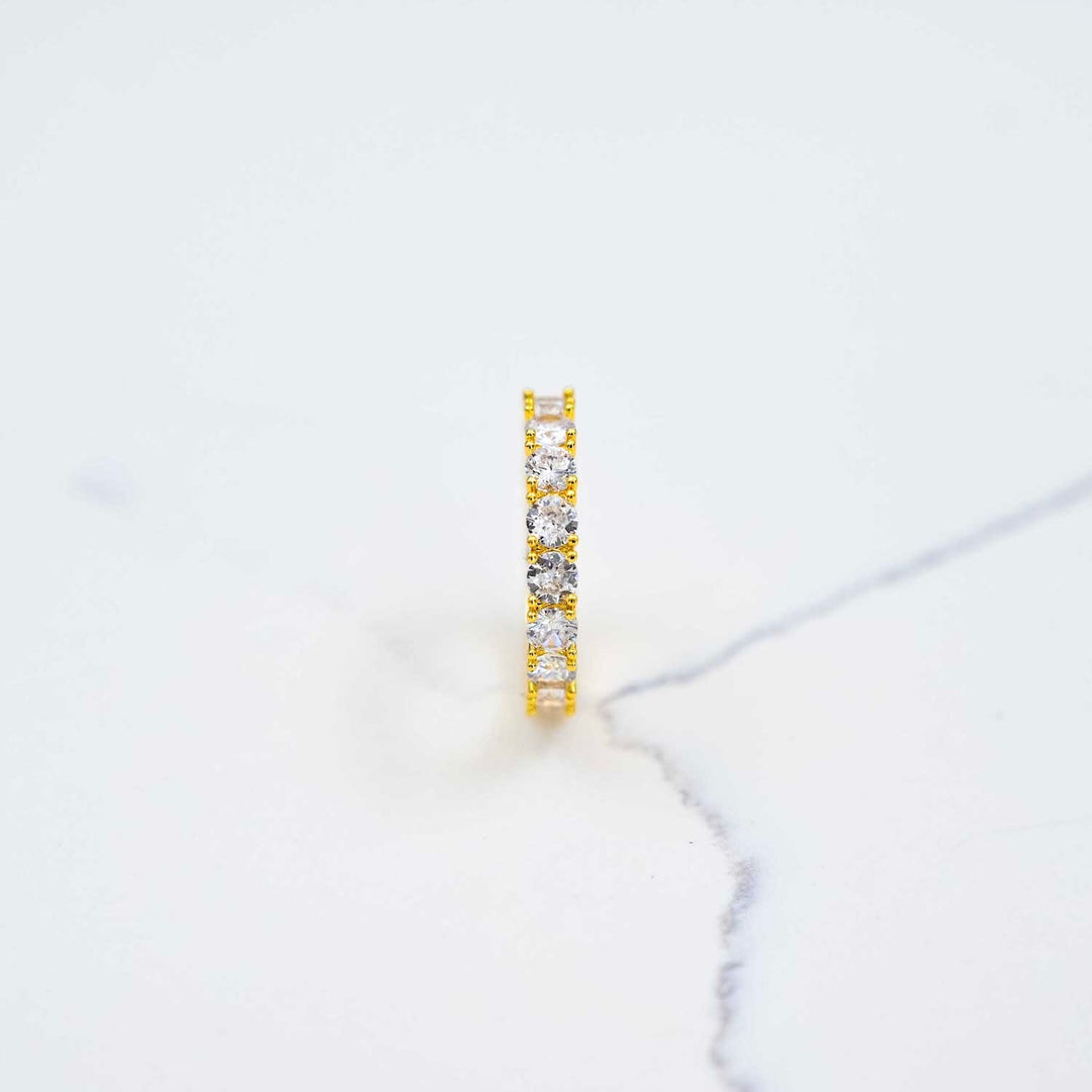 Solitaire Ring - Yellow Gold (5mm) on White Marble